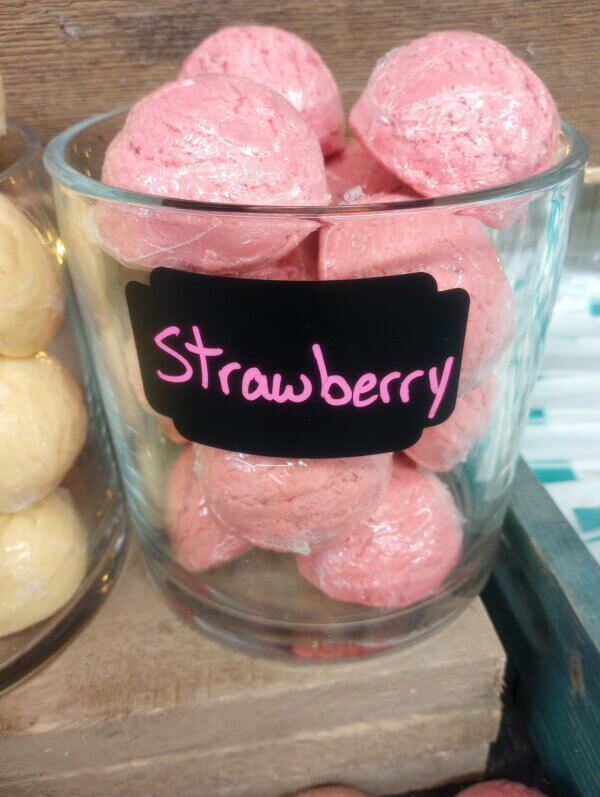 Strawberry Bubble Scoops